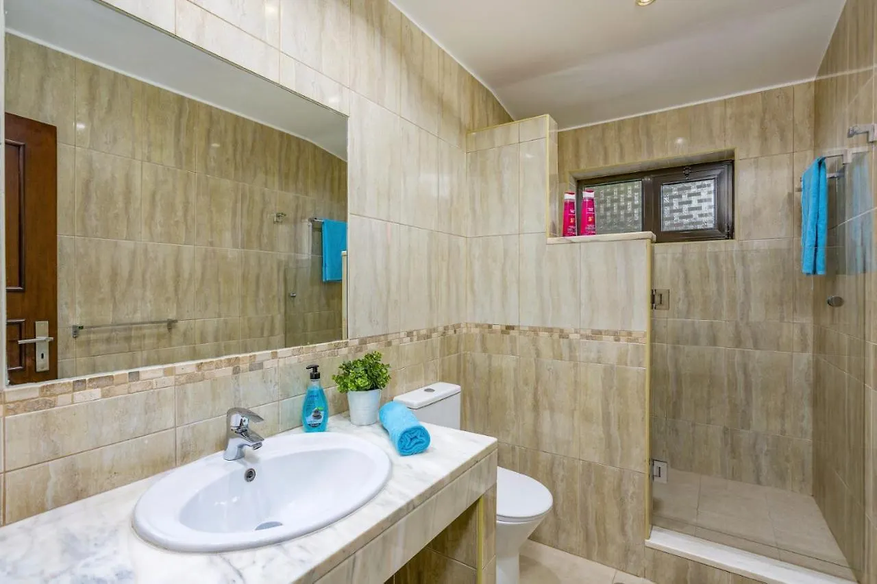 Villa Tadeu Quatro By Villa Plus Azinhal e Amendoeira